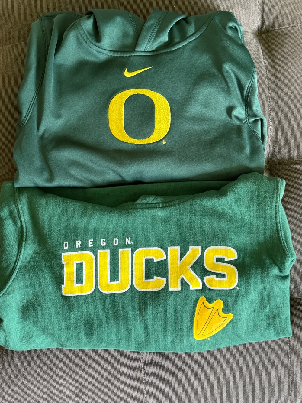Two Girls Oregon Ducks Pullover Hoodie with Yellow Logo